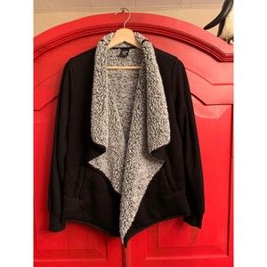 Avia Med 8-10 Sherpa Fleece Lined Black Sweatshirt Jacket Black Grey Gray EUC